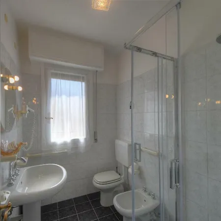 Arabesque Hotell Varigotti