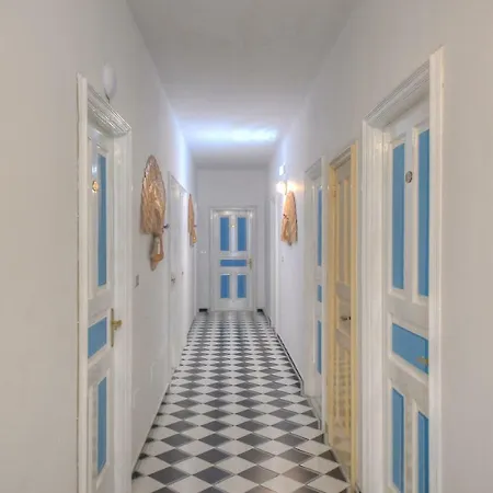 Arabesque Otel Varigotti