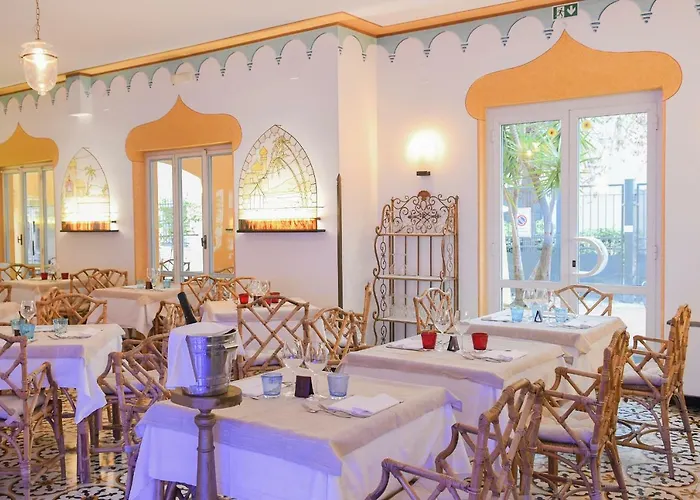 Arabesque 3* Varigotti